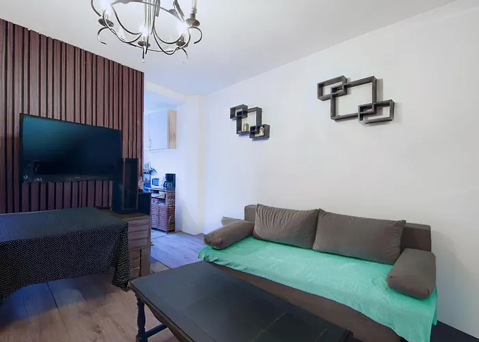 2 Pieces De 48 M2 アパート